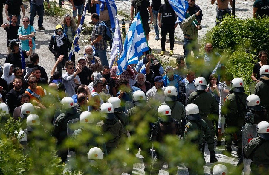 Πρέσπες: Σε εξέλιξη διαμαρτυρία στη Βίγλα Πισοδερίου