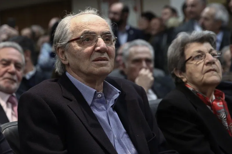 Η ΚΑΕ Ολυμπιακός για τον Κώστα Πολίτη