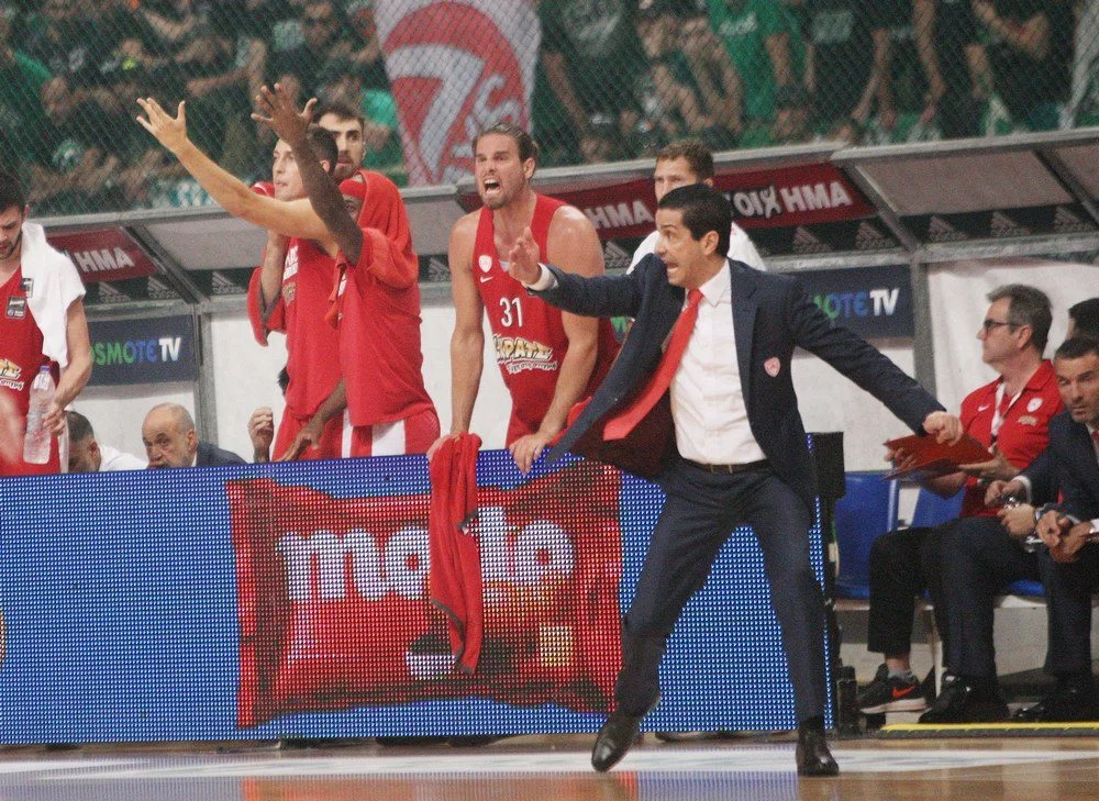 Το δείπνο του Σφαιρόπουλου στην ομάδα
