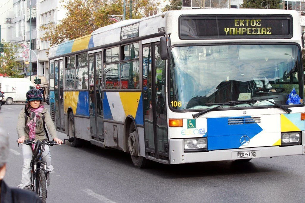 Χωρίς λεωφορεία η Αθήνα για έξι ώρες...
