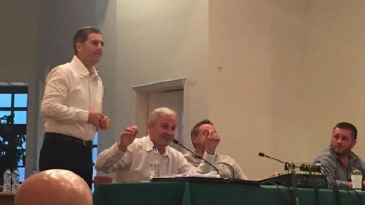Τον ενοχλούσαν οι φωνές