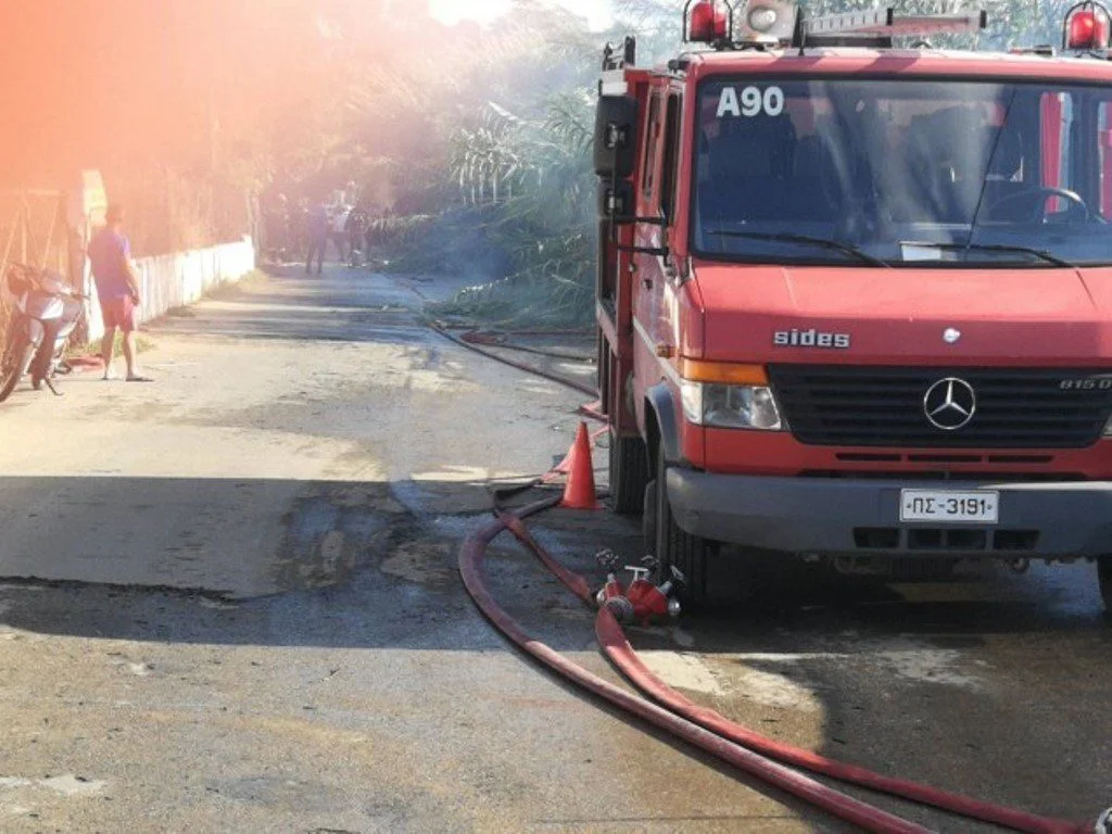 Φωτιά στα Χανιά, κινδύνευσαν σπίτια (vid)