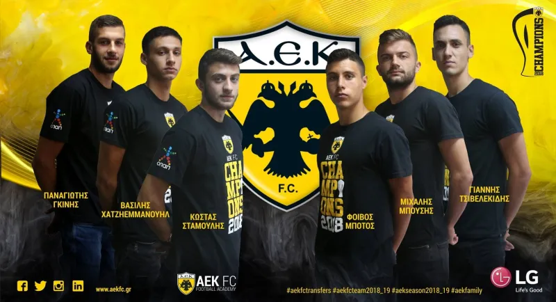 Επαγγελματικά συμβόλαια σε έξι παίκτες στην ΑΕΚ (pic)