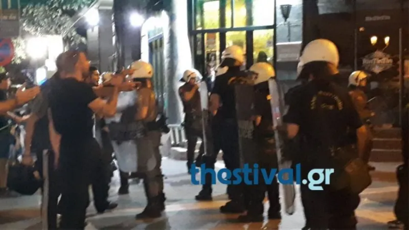 Ένταση για τη Μακεδονία στη Θεσσαλονίκη (vid)