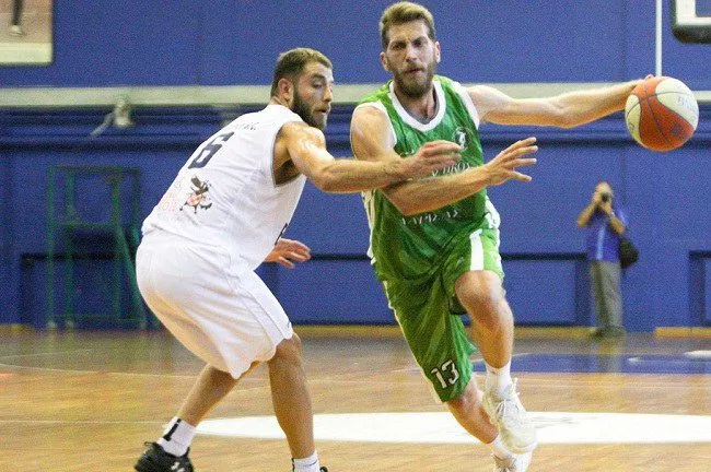 Από τη Λάρισα στην Καστοριά ο Βαβάτσικος
