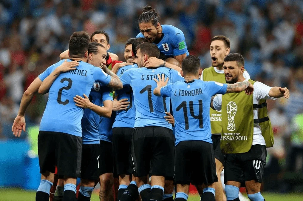 Οι ενδεκάδες του Ουρουγουάη – Γαλλία (pic)