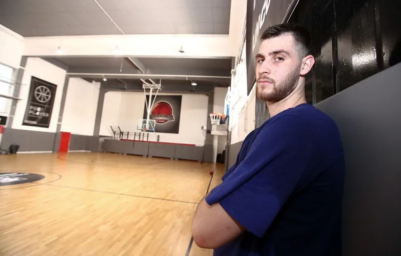 «Βλέπει Παπαγιάννη ο Μπλατ»