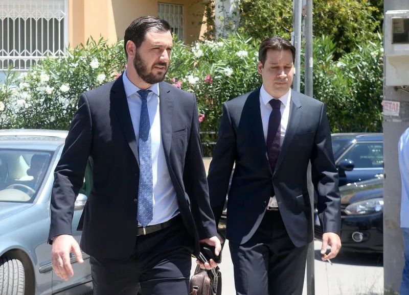 Από πρώην συνεργάτες… αντίπαλοι