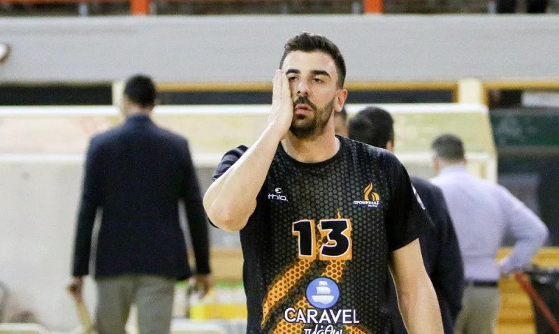 Στον Κολοσσό ο Δημάκος