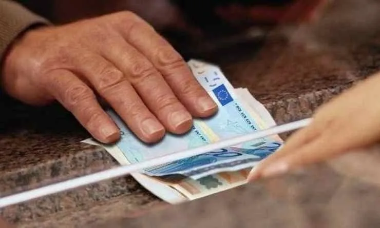 Έως 350 ευρώ αναδρομικά  σε συνταξιούχους