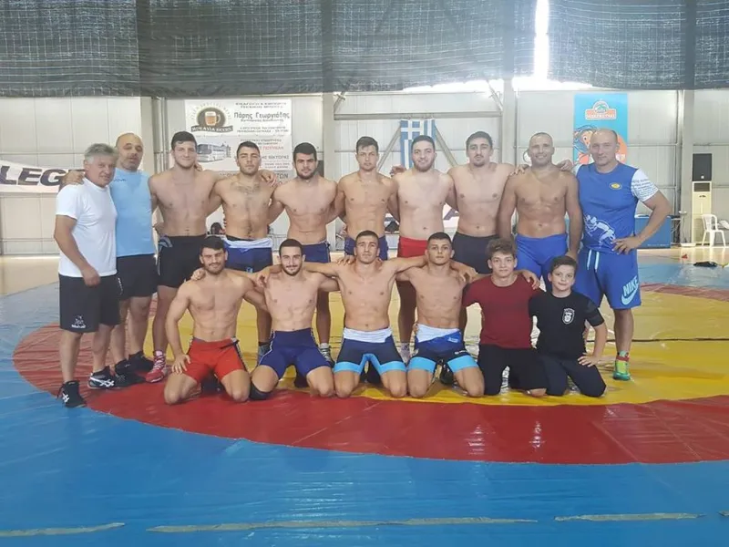 Σε φουλ δράση οι παλαιστές