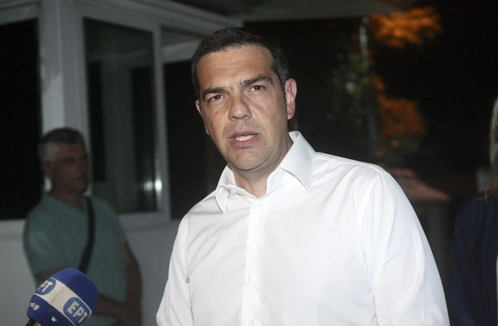 Τσίπρας: «Αναλαμβάνω την πολιτική ευθύνη! Συμπεραίνουμε ότι είναι εμπρησμός!»
