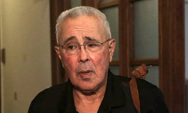 Ζουράρις για φονικές πυρκαγιές: «Πολιτική ευθύνη έχει και ο λαός» (vid)