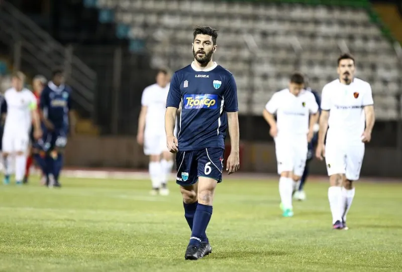 Τον βάζει στον... πάγο