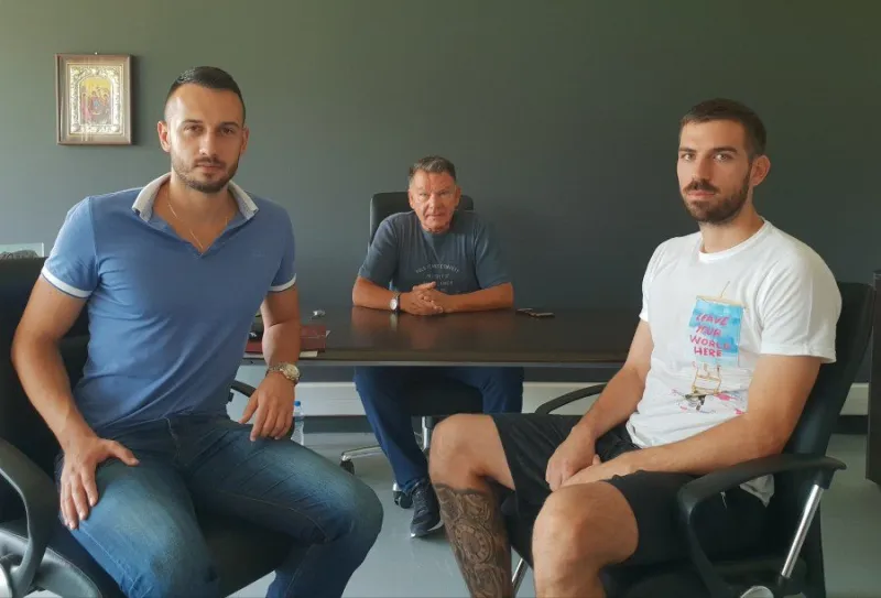 Ανακοίνωσε και Κούνιτς η ΑΕΛ