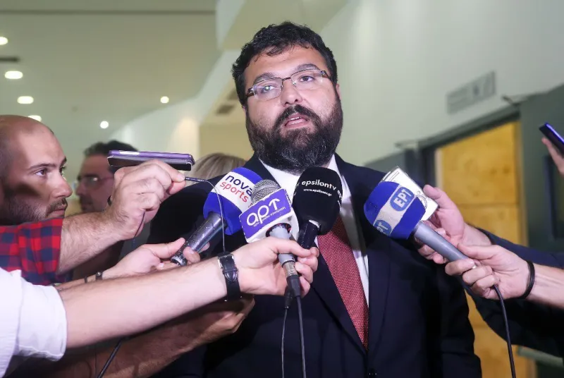 Βρήκαν στέγη στην ΕΡΤ οι «7»!