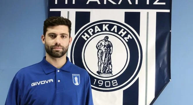 Στον Ηρακλή και ο Καλτσάς