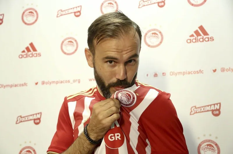 Νάτχο: «Ήρθα για να ηγηθώ του Ολυμπιακού»