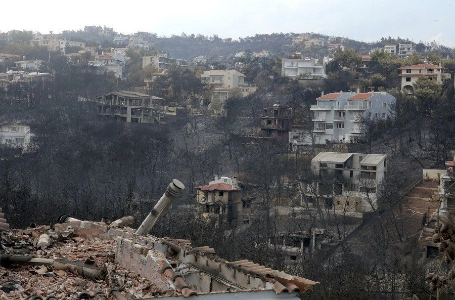 Οι δεσμεύσεις του Αλέξη Τσίπρα για τους πυρόπληκτους (vid)