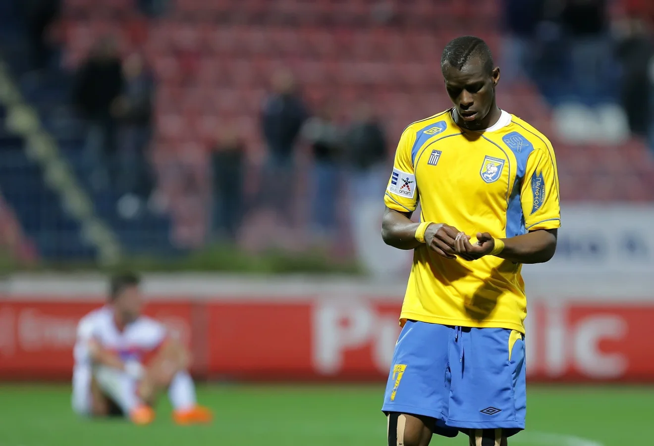 Τέλος το ποδόσφαιρο στα 41 του για τον Ανρί Καμαρά