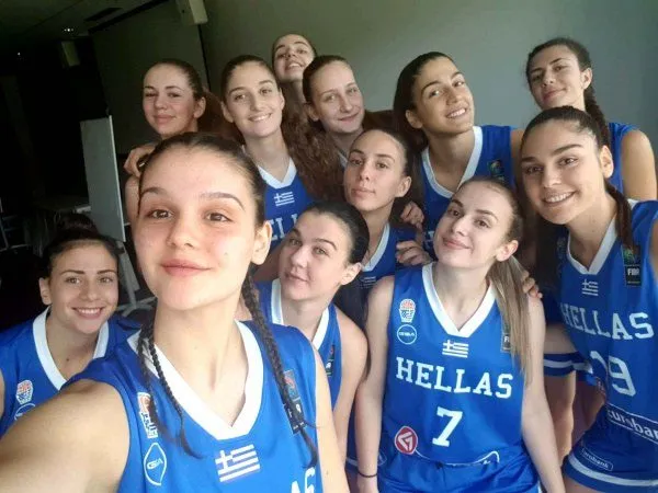 Εντυπωσιακές στην πρεμιέρα η Κορασίδες