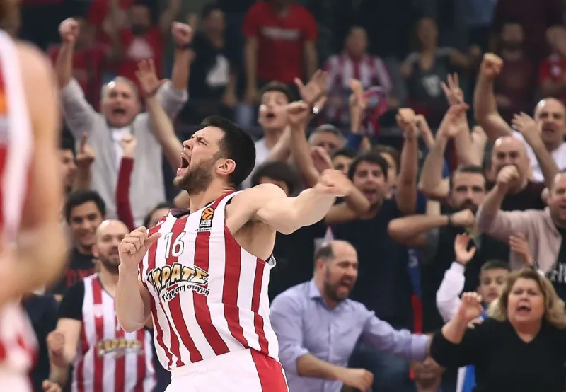 «Ταύρος» ο Παπανικολάου
