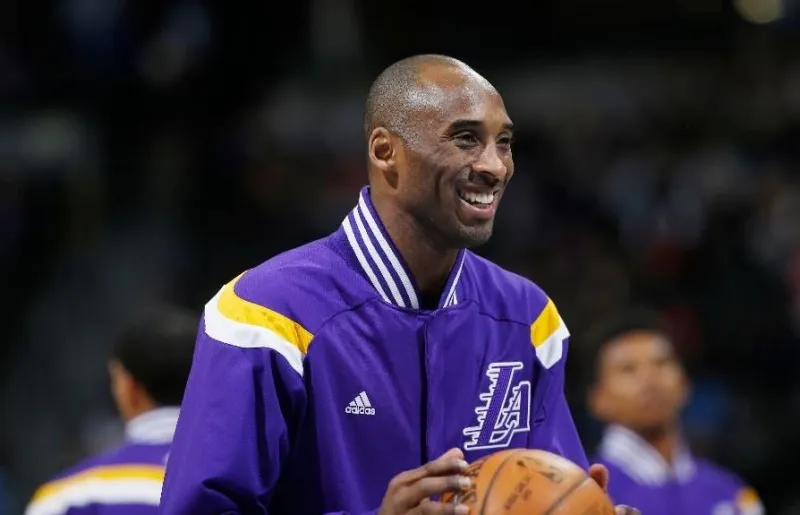 Οι ευχές του NBA για τα γενέθλια του Κόμπι(pic/vid)