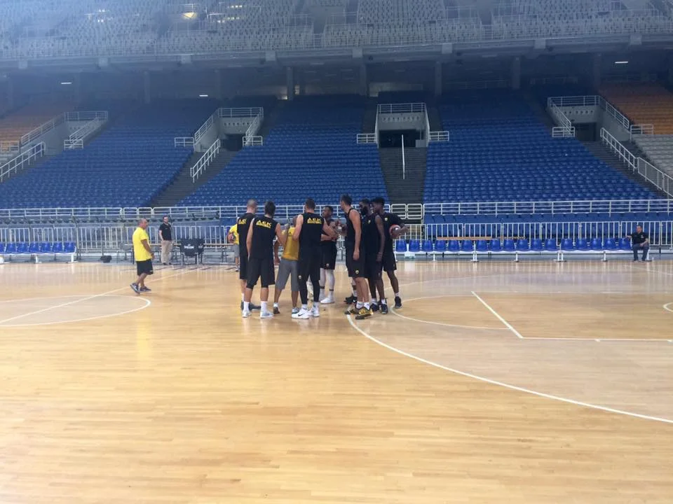 Με... νέα πρόσωπα οι προπονήσεις της ΑΕΚ (pics)