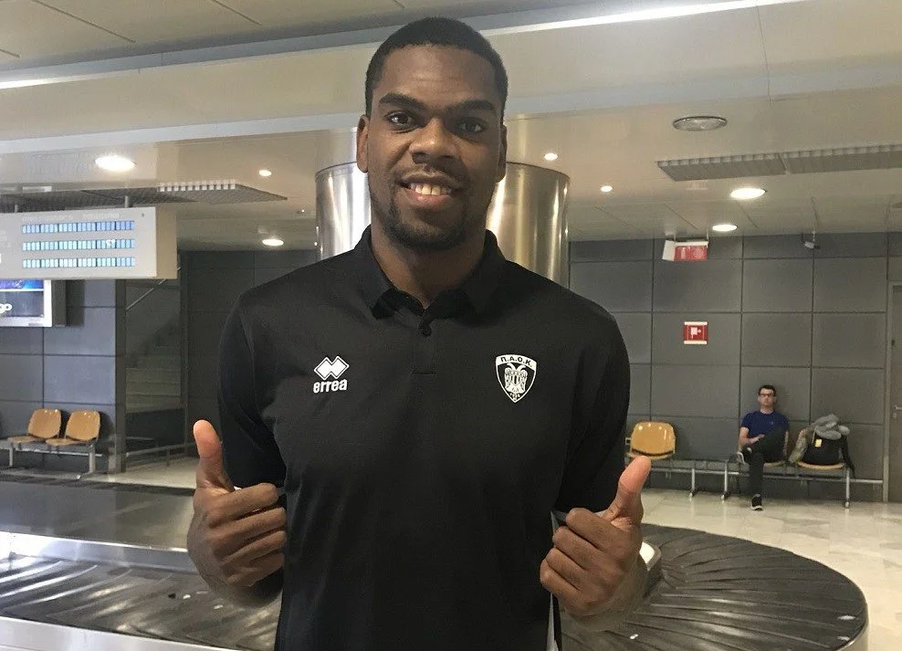 Στη Θεσσαλονίκη ο Μορεϊρά για τον ΠΑΟΚ (pics)