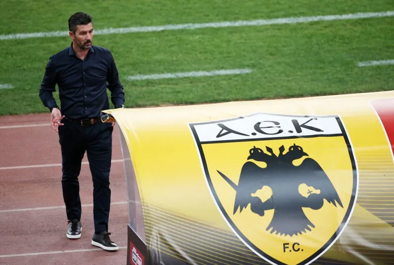 Δικέφαλος χωρίς (δεξί) «φτερό»