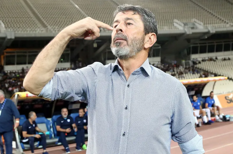 Με το μυαλό στον Ολυμπιακό ο Πετράκης