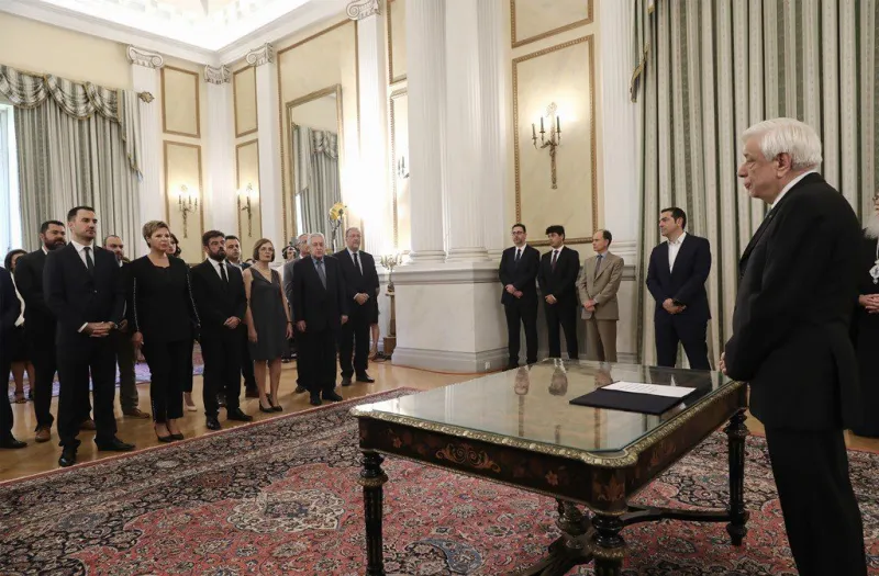 Oρκίστηκαν οι 19 νέοι υπουργοί της κυβέρνησης
