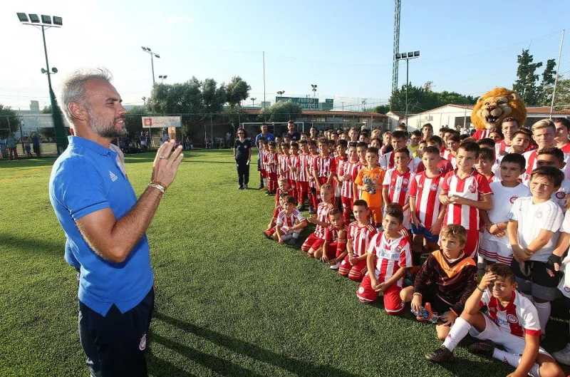 Πέρες: «Να απολαμβάνετε το ποδόσφαιρο»