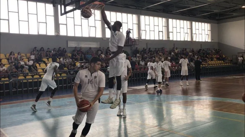 Η πρώτη ημέρα στο σχολείο σε... έκδοση ΠΑΟΚ (vid)