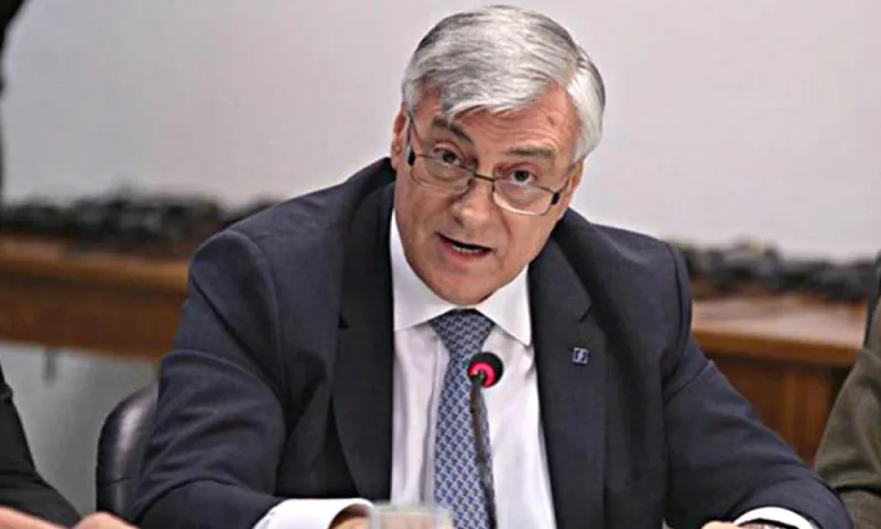 Πρώτο φαβορί για πρόεδρος ο Λεκκάκος!