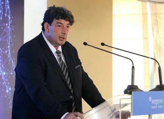 Γαλατσόπουλος: «Το μπάσκετ στο τηλεοπτικό σπίτι του»