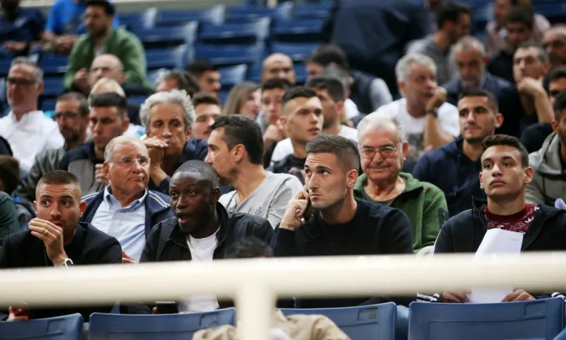 Όλος ο ποδοσφαιρικός Παναθηναϊκός στο ΟΑΚΑ για τον Παύλο! (pics)