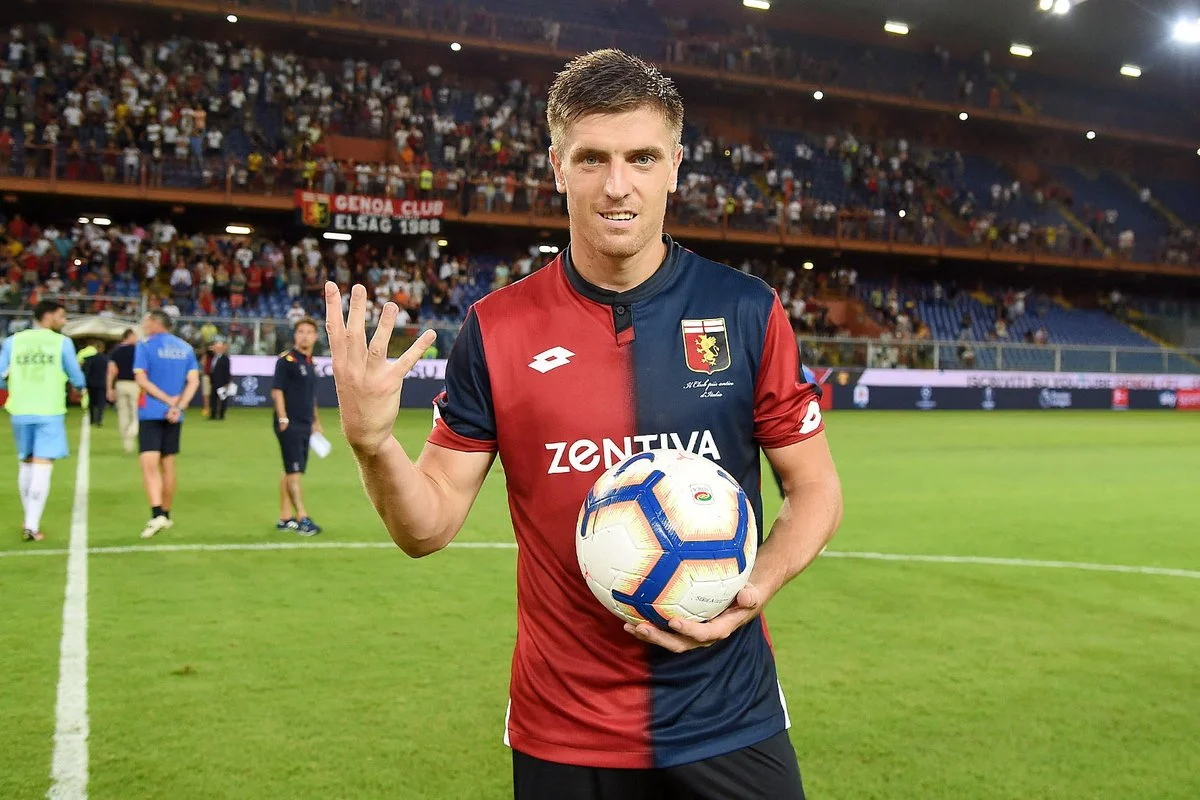 Η Ντόρτμουντ τσεκάρει τον πιο καυτό φορ της Serie A