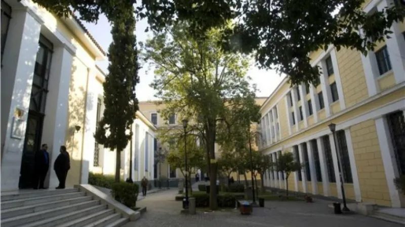 Συγκέντρωση διαμαρτυρίας στην Ευελπίδων για τον Ζακ Κωστόπουλο (vid)
