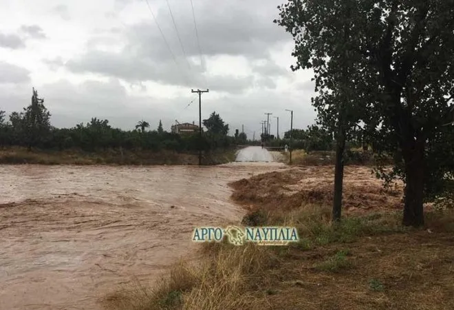 Κακοκαιρία στην Αργολίδα: Εγκλωβίστηκε γυναίκα στο Κουτσοπόδι
