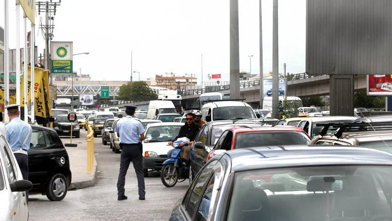 Αυξημένη κίνηση στους δρόμους της Αττικής λόγω της κακοκαιρίας