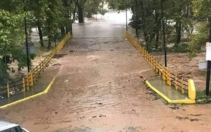 Εύβοια: Συνεχίζονται οι έρευνες για τον εντοπισμό των αγνοουμένων
