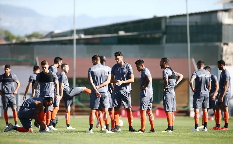 AEK - Ολυμπιακός: Η προετοιμασία και οι συζητήσεις για το ντέρμπι