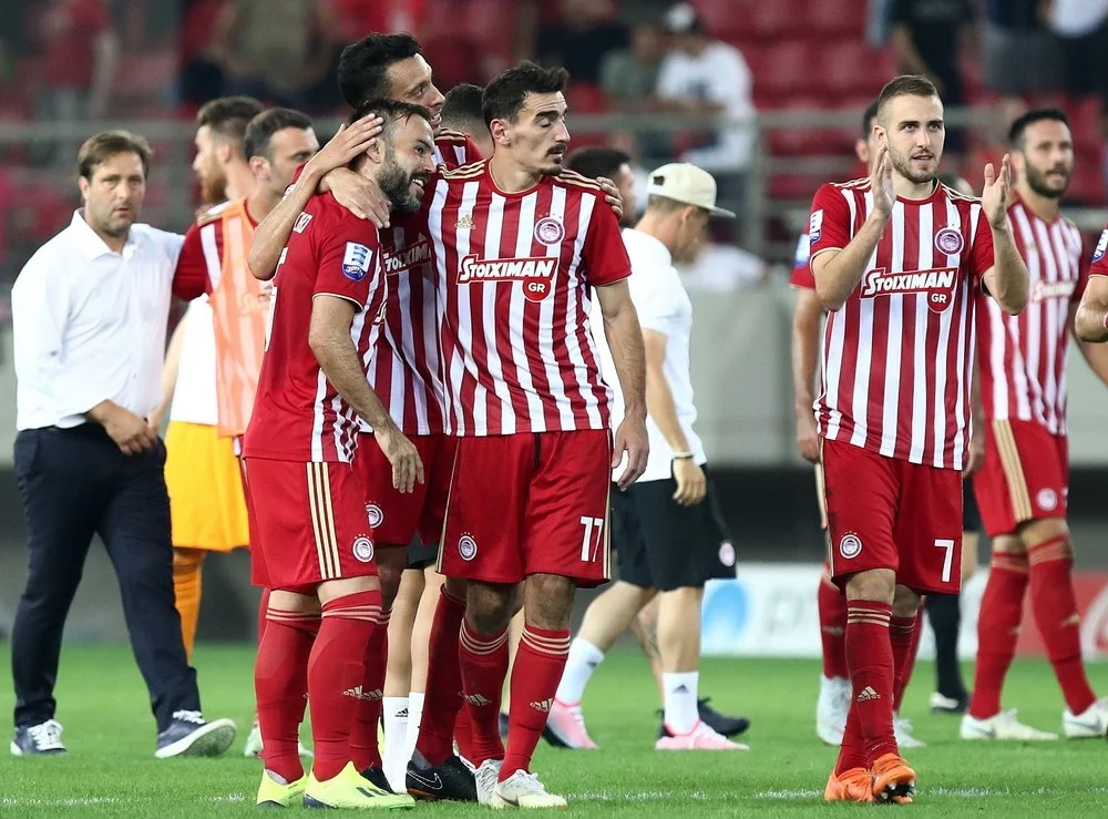 ΑΕΚ - Ολυμπιακός: «Ερυθρόλευκο» πάθος για νίκη!