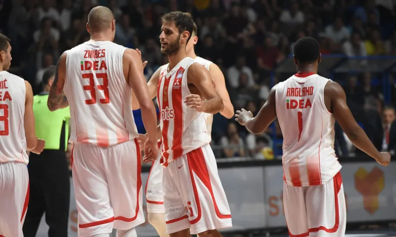 Νίκη, με οδηγό τον Περπέρογλου, ο Ερυθρός Αστέρας