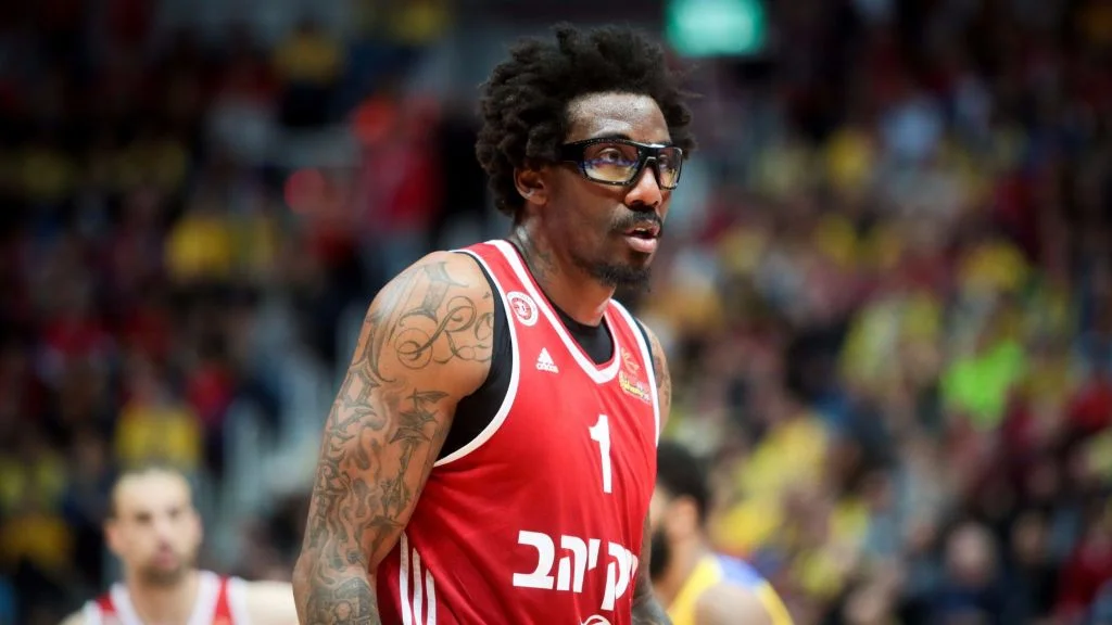 Ο Στούνταμαϊρ αδημονεί να παίξει στην Ελλάδα (pic)