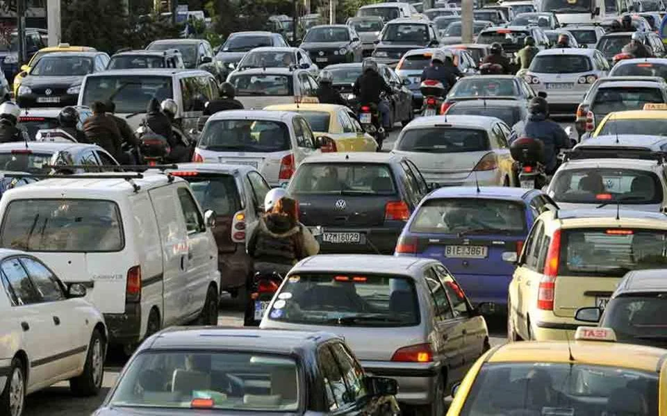 Καθυστερήσεις στην Αττική οδό λόγω των μέτρων για τη μετακίνηση του Σταϊνμάιερ