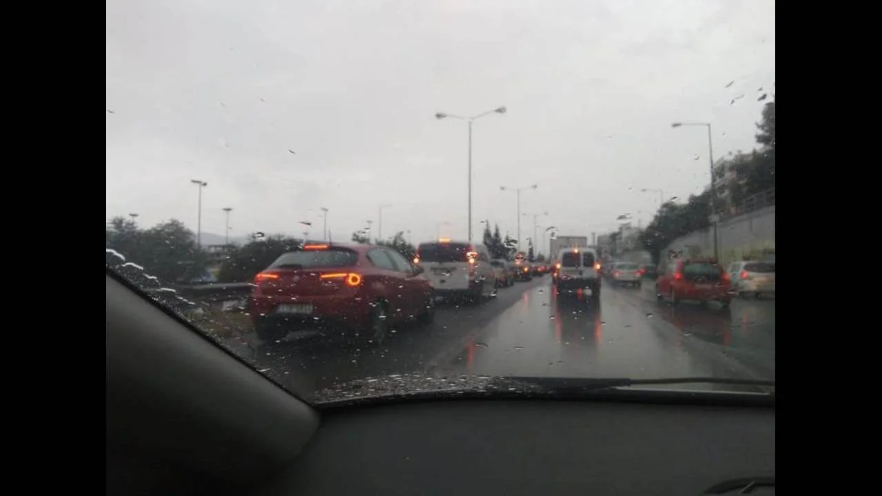 Κυκλοφοριακό χάος στους δρόμους