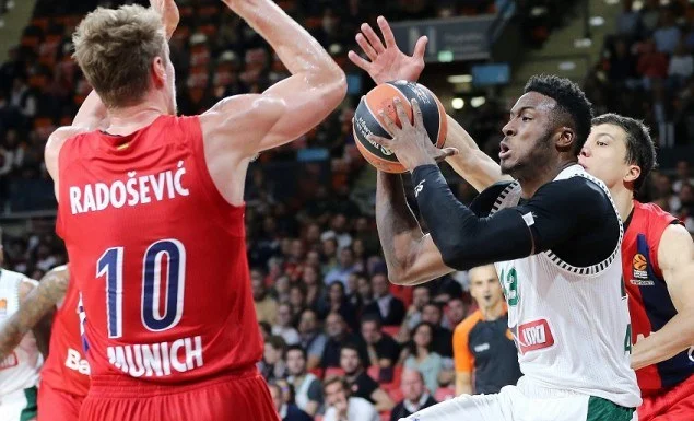 Αντετοκούνμπο: «Είμαστε η καλύτερη άμυνα στην Euroleague»