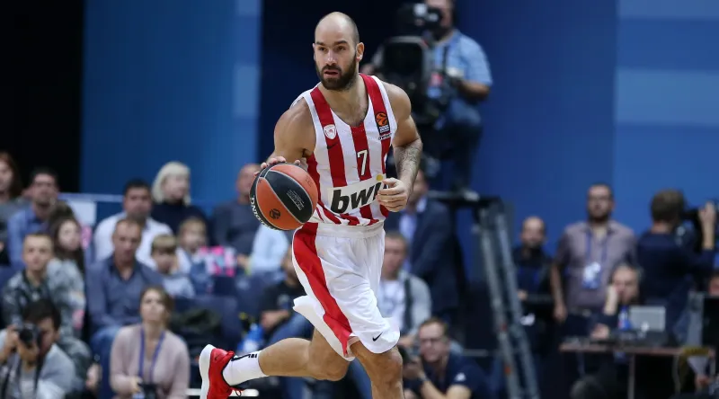Ξανά buzzer beater τρίποντο στο ημίχρονο ο Σπανούλης! (vid)